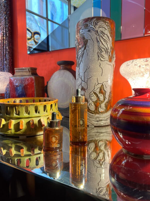 Infuso per il Corpo Rigenerante e Illuminante - Rejuvenating and Illuminating Body Infusion